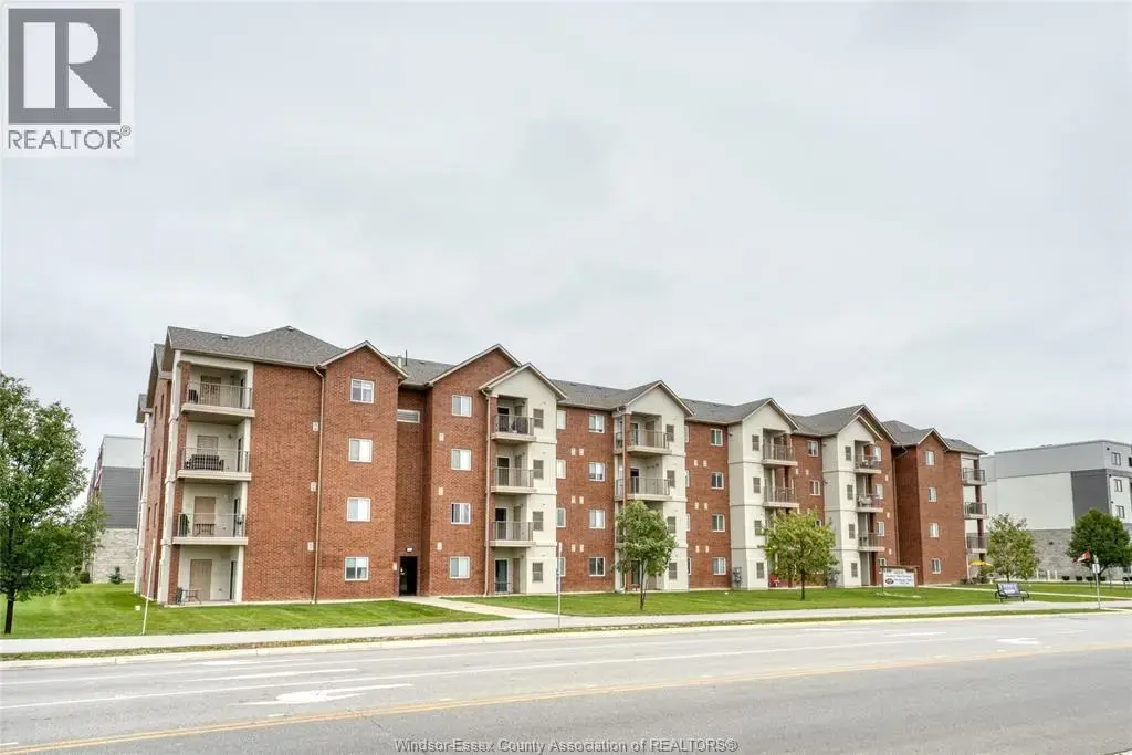 2650 Sandwich West Parkway Unit# 402, LaSalle