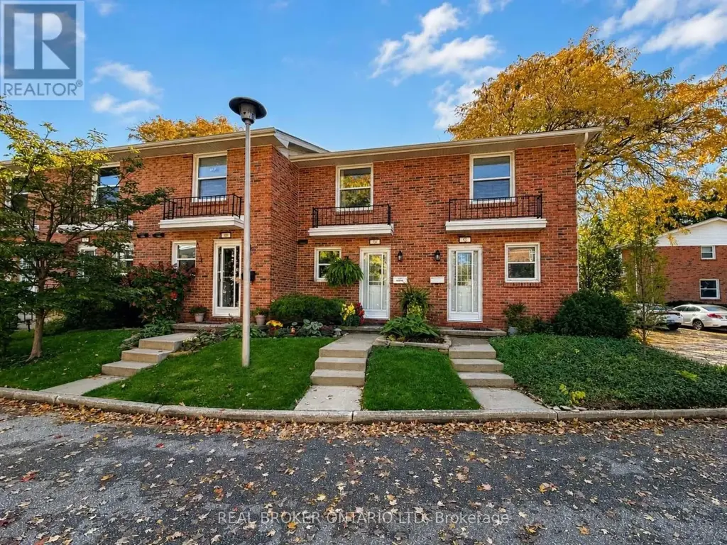 50 - 1385 Commissioners Road W, London South (South B)