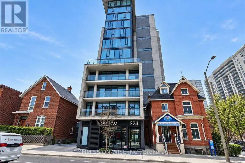 204 - 224 Lyon Street N, Ottawa
