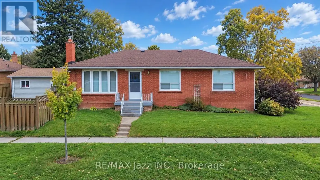 729 Lakeview Avenue, Oshawa (Lakeview)