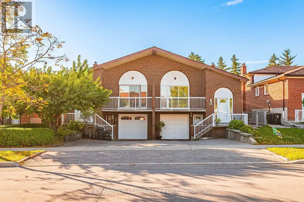 11 Anthia Drive, Toronto (Humber Summit)