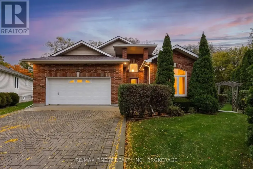 540 Monterey Court, Kingston (City SouthWest)