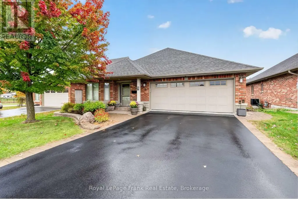 39 Green Arbour Way, Kawartha Lakes (Lindsay)