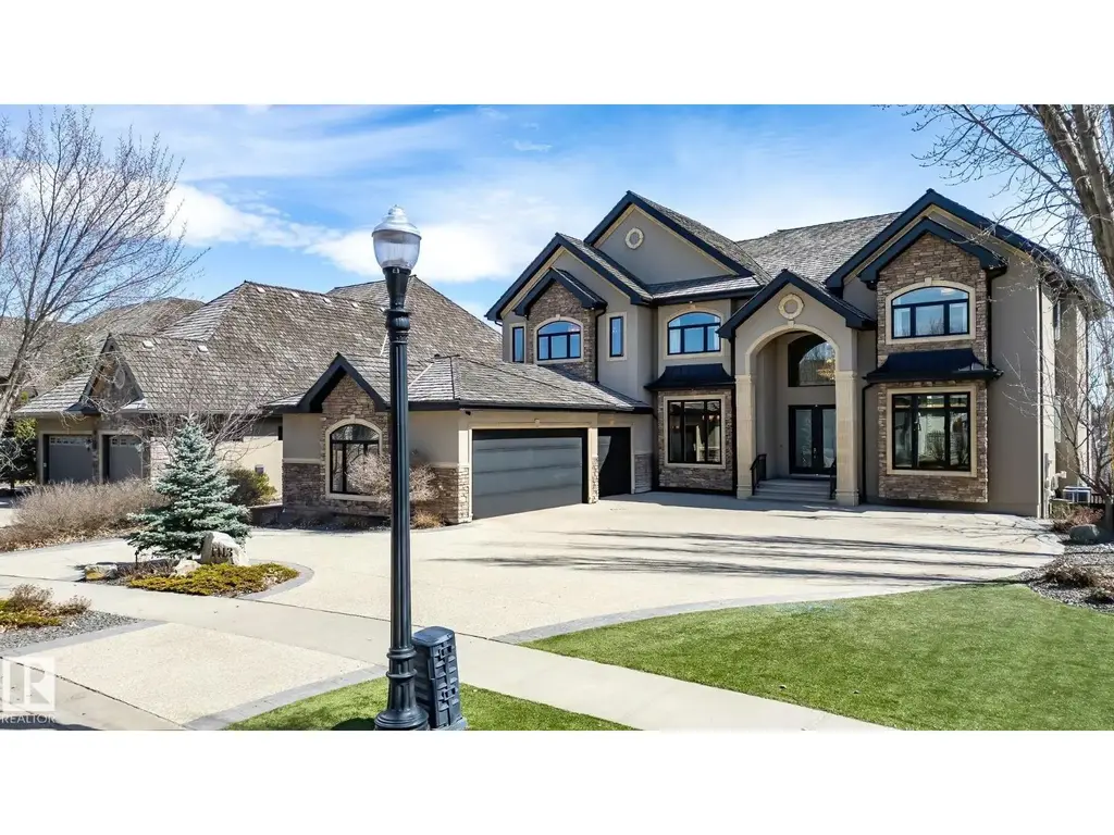 1413 Woodward Cr Nw, Edmonton