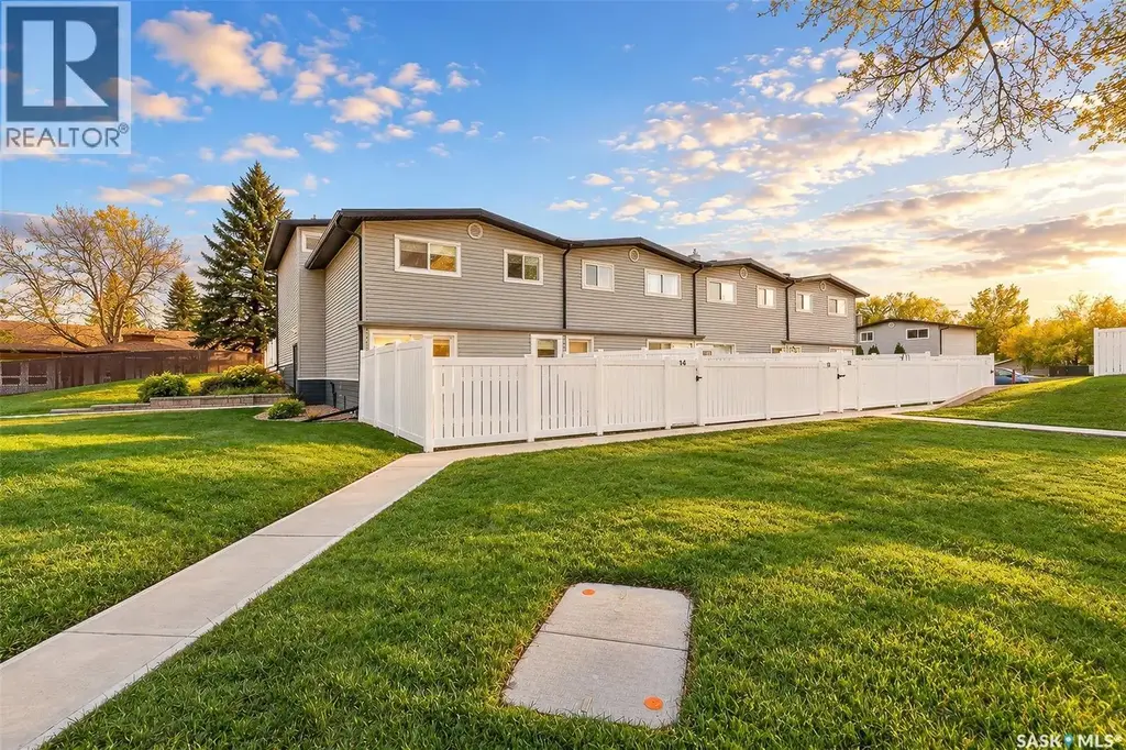 14 1292 Gordon Road, Moose Jaw
