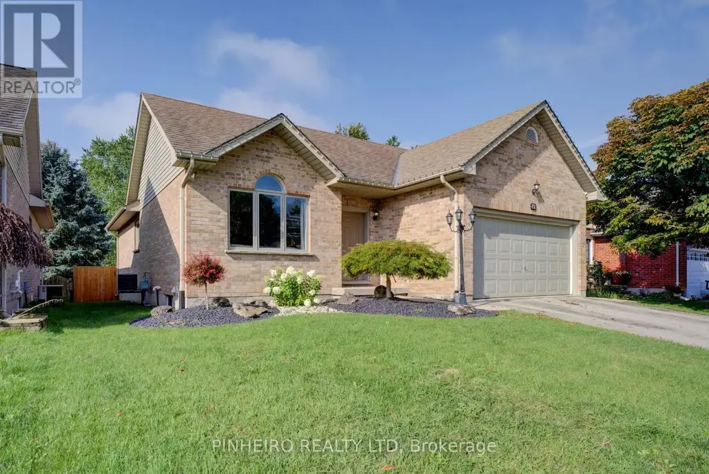 42 Hickory Boulevard W, Strathroy-Caradoc (SE)