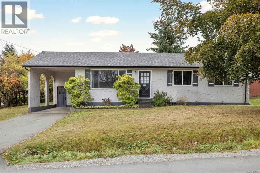 555 Weber St, Nanaimo