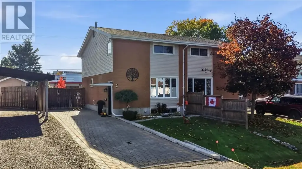33 Elmhurst Court, Sudbury