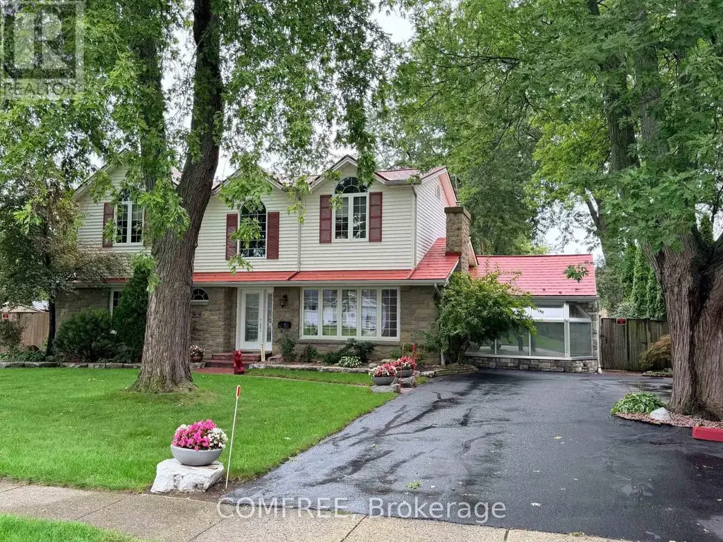 162 Grace Road, Tecumseh