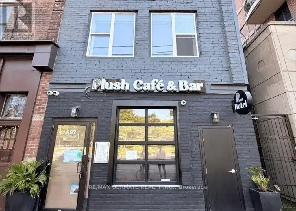 897 Queen Street W, Toronto (Trinity-Bellwoods)