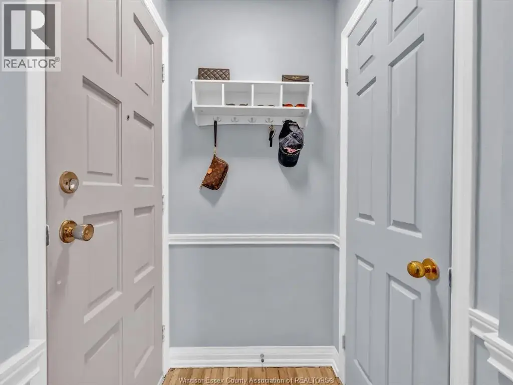 $499999 | for Sale at 1030 Fairview Boulevard | Windsor