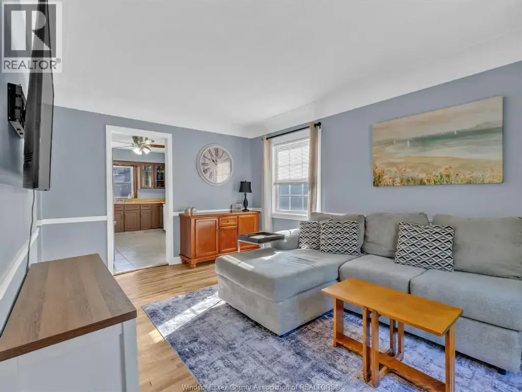 $499999 | for Sale at 1030 Fairview Boulevard | Windsor
