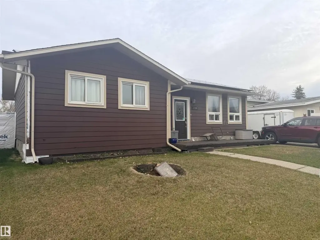 11460 152b Av Nw, Edmonton