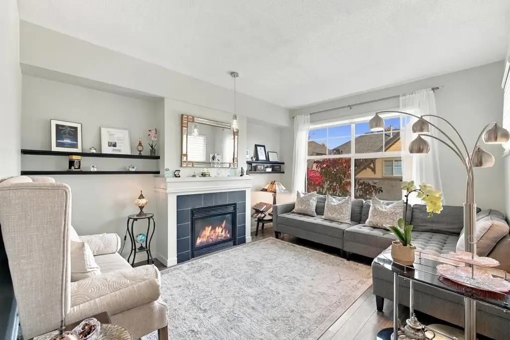 10 15152 62a Avenue, Surrey