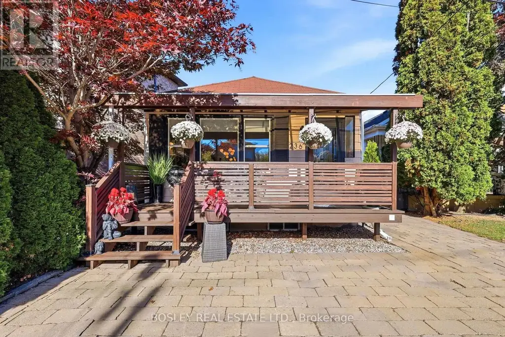 236 Virginia Avenue, Toronto (Woodbine-Lumsden)