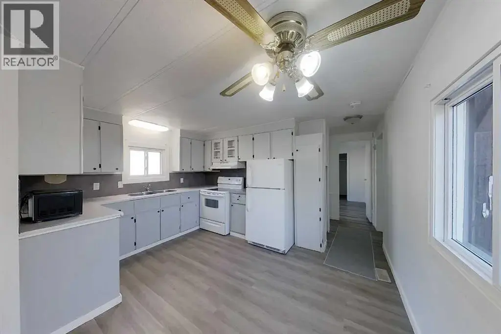 301 8 Street Sw, Slave Lake