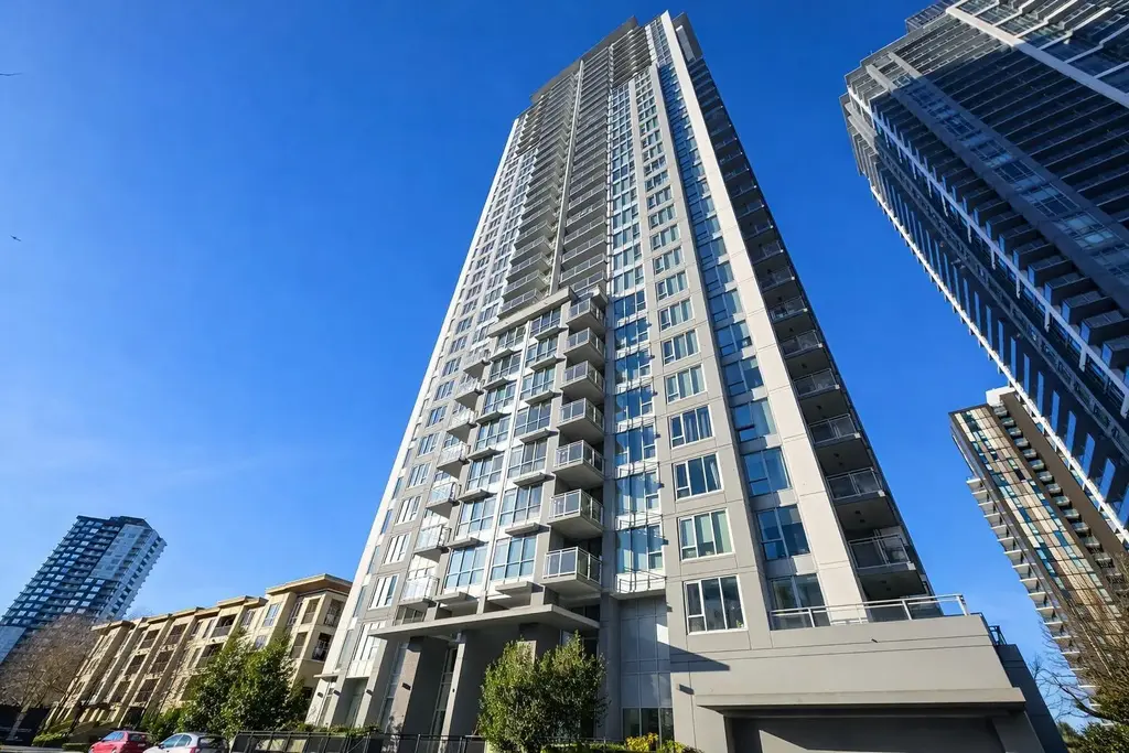 1508 13325 102a Avenue, Surrey