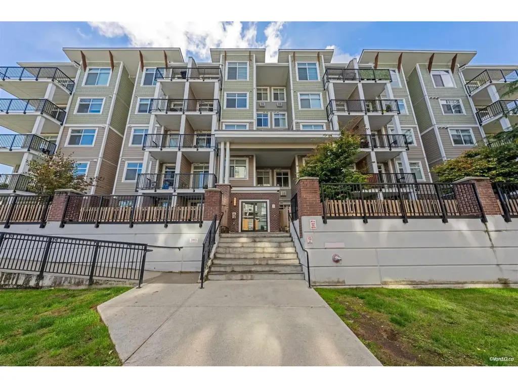 119 20696 Eastleigh Crescent, Langley