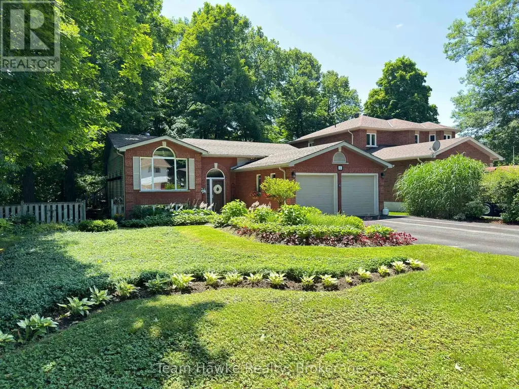 16 Brule Street, Penetanguishene