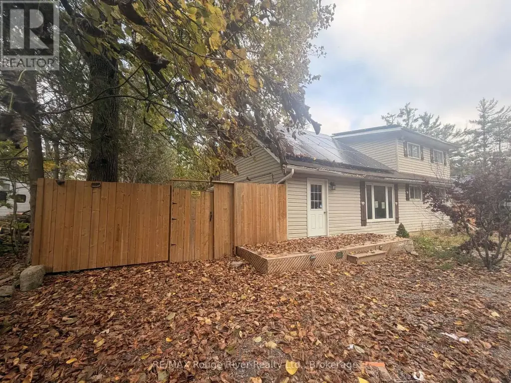 11 Edgewood Drive, Kawartha Lakes (Verulam)