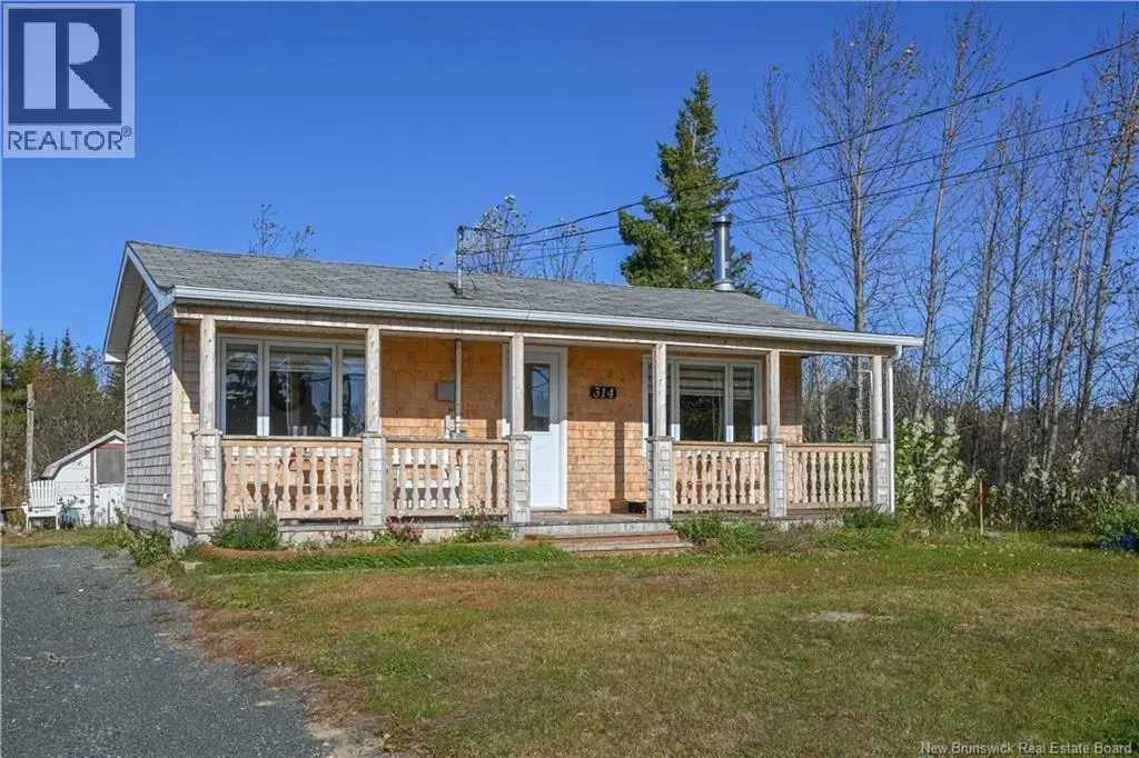 314 Saint-raphaël Ouest Street, Saint-Marie-Saint-Raphaël