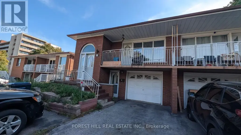 99 Gosford Boulevard, Toronto (Black Creek)