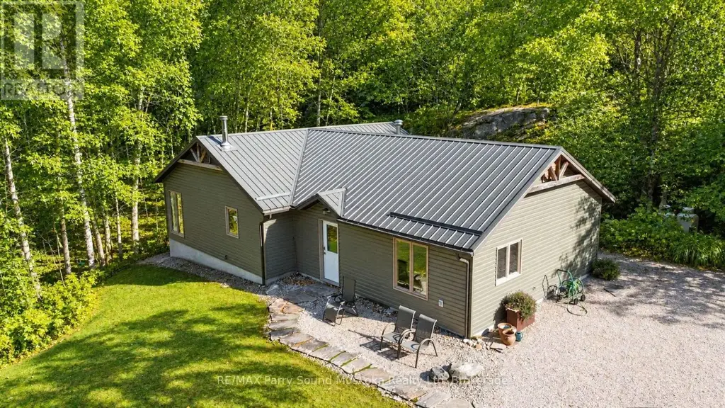64 124 Highway, McDougall