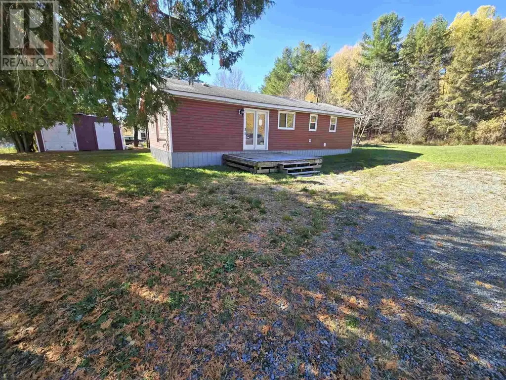 56 John St, Spanish