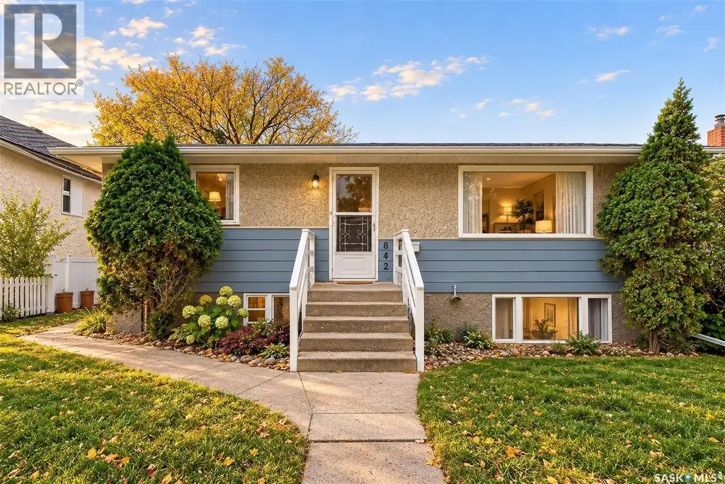 842 Grandview Street W, Moose Jaw