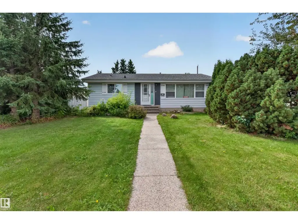 15711 84 Av Nw, Edmonton