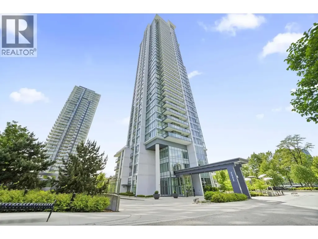 302 4900 Lennox Lane, Burnaby