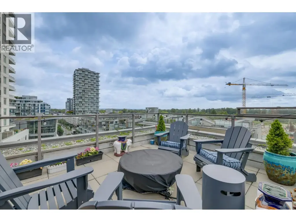 702 3451 Sawmill Crescent, Vancouver