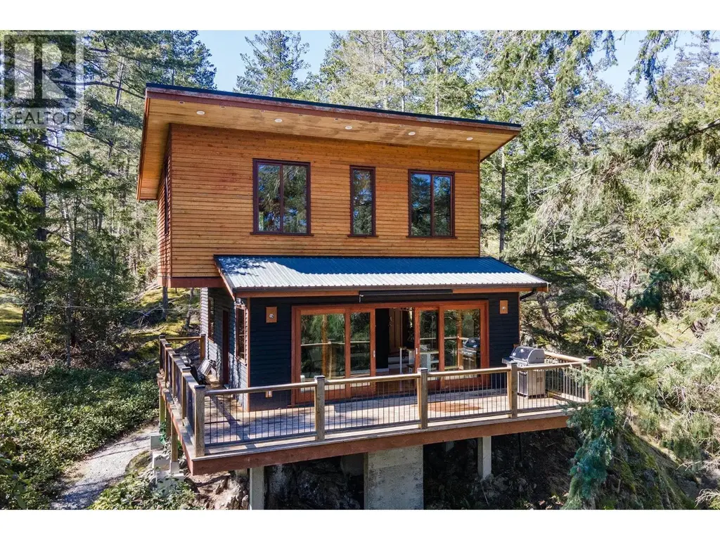 5063 Sherman Lane, Halfmoon Bay