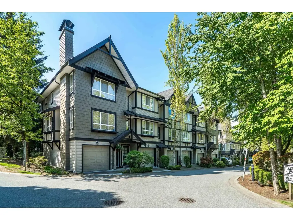 1 6747 203 Street, Langley