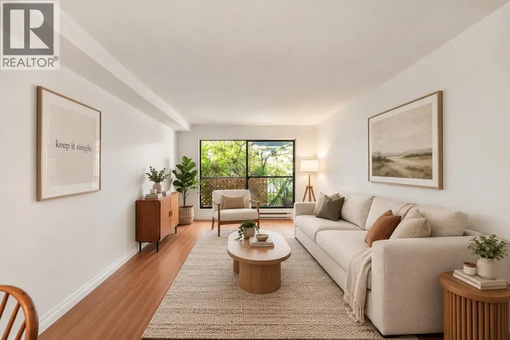 108 251 W 4th Street, North Vancouver