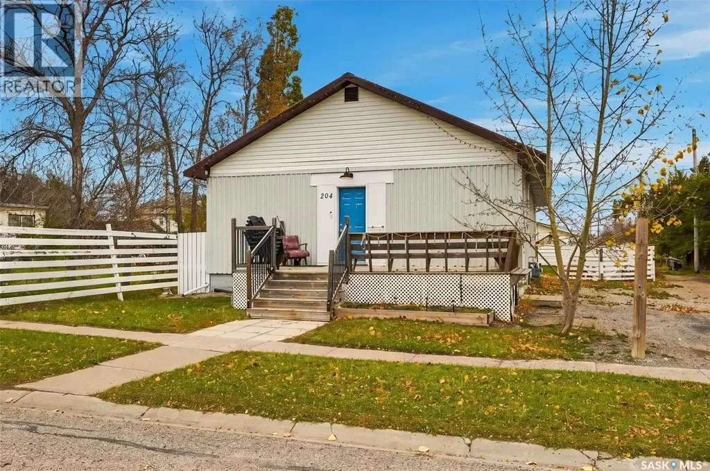 204 Main Street, Rouleau