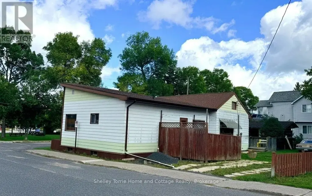 613 Front Street, Kenora (Keewatin)