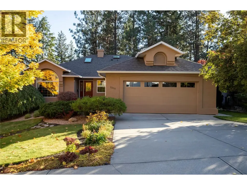 2215 Shannon Woods Place, West Kelowna