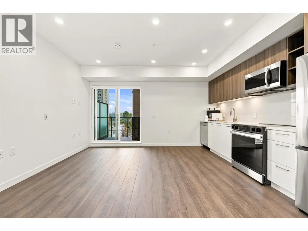 233 82 First Street, New Westminster