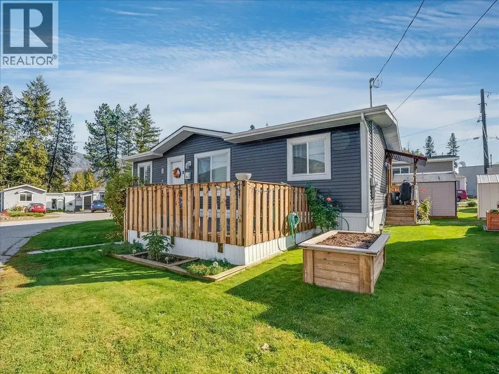 1601 Columbia Avenue Unit# 26, Castlegar