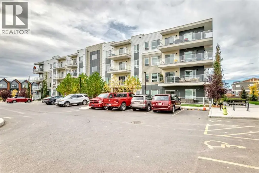 3301, 220 Seton Grove Se, Calgary