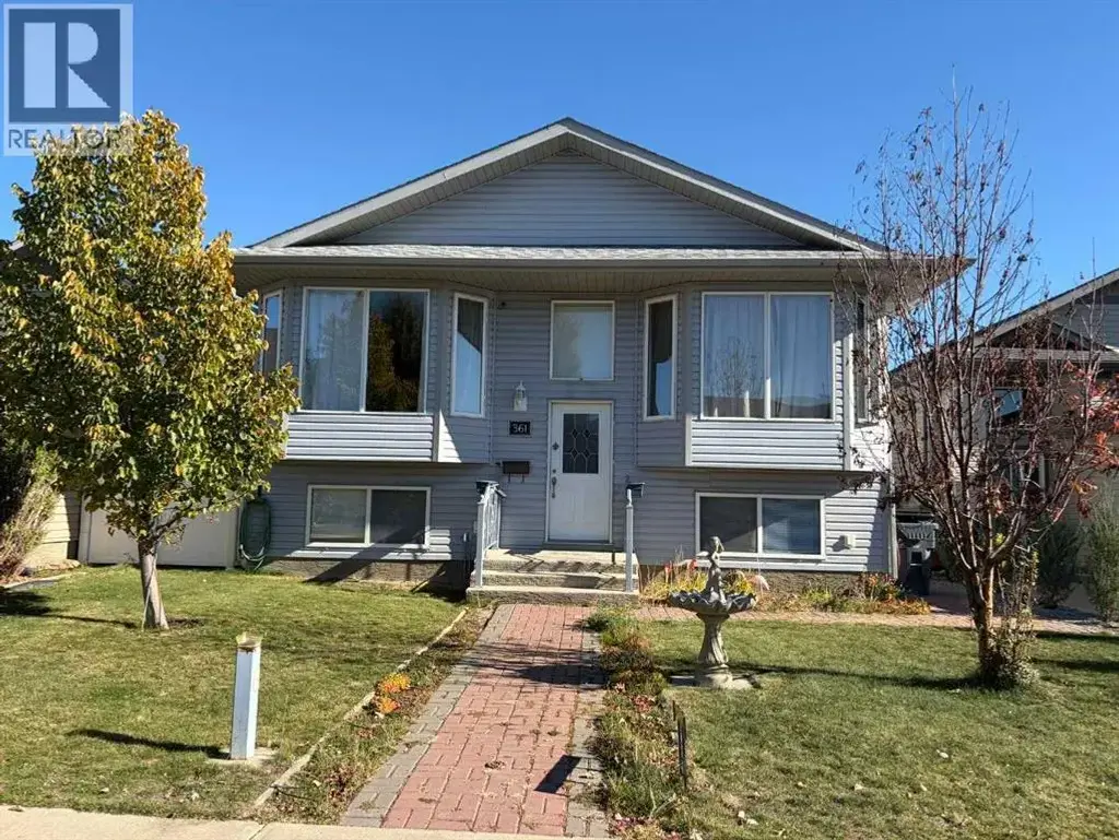 361 Somerset Row Se, Medicine Hat