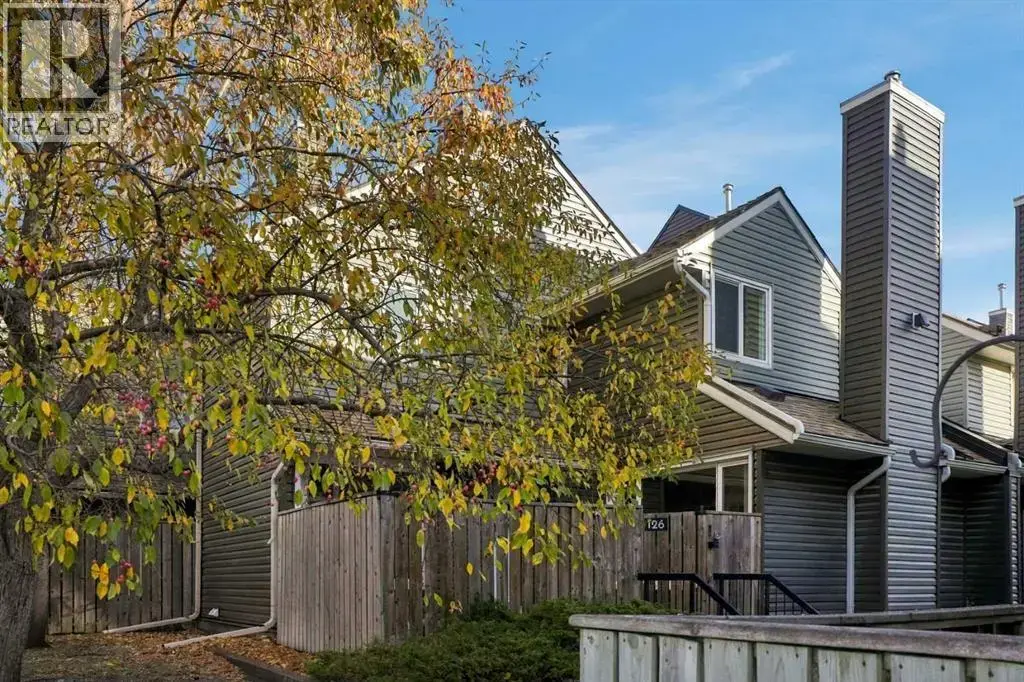 126, 33 Glamis Green Sw, Calgary