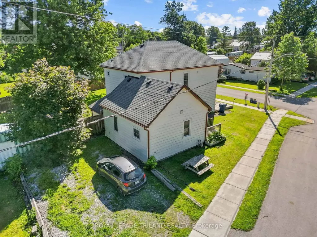 15 Dundas Street, Newbury