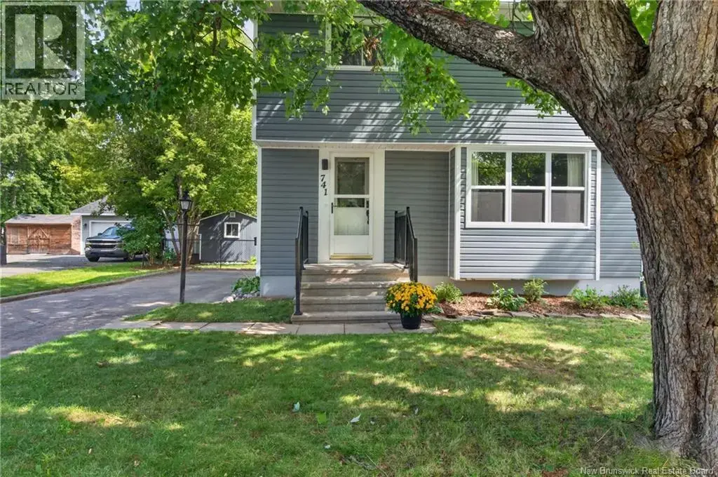 741 Mcevoy Street, Fredericton
