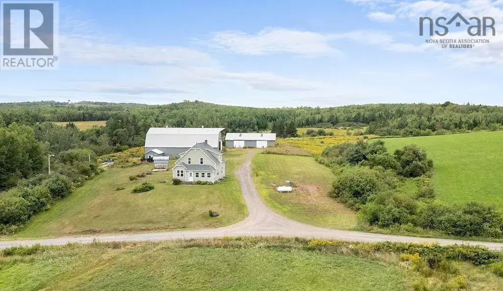 540 Farm Road, Heatherton