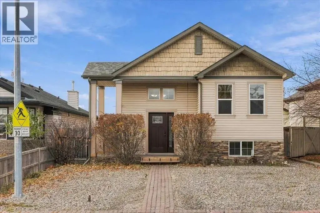 3 Cimarron Meadows Bay, Okotoks