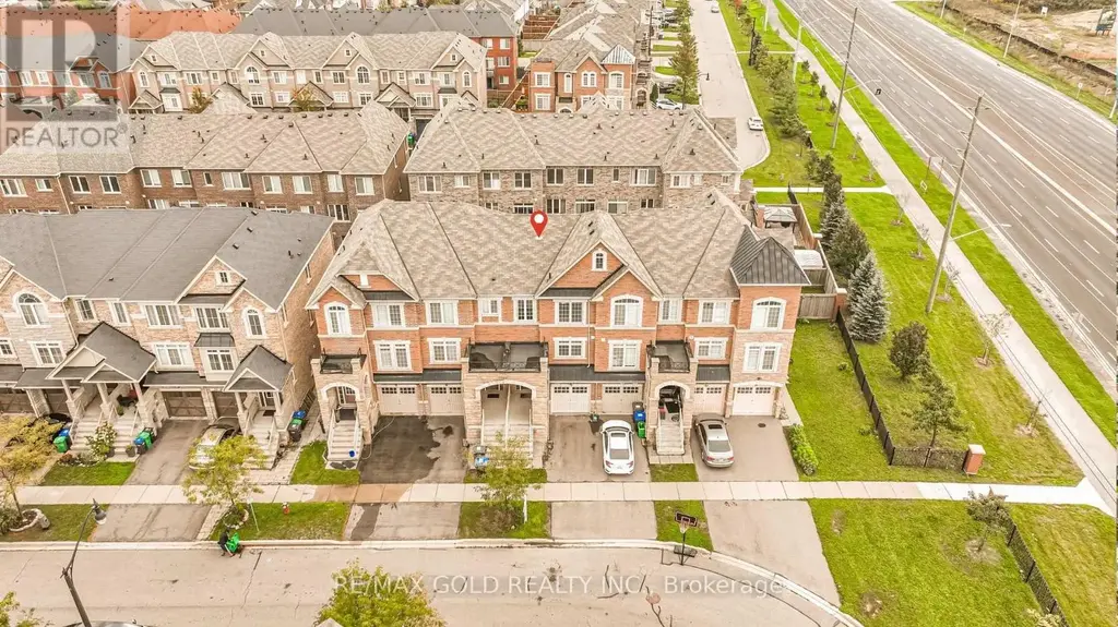 32 Rockman Crescent, Brampton (Northwest Brampton)