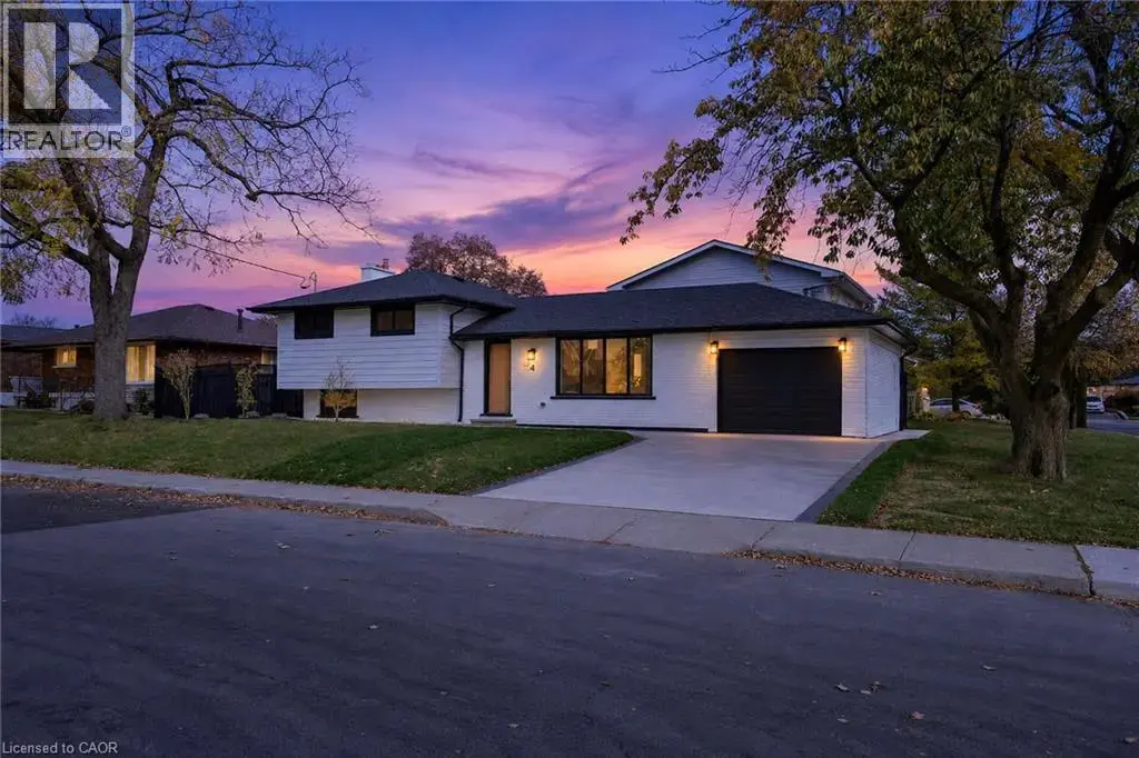 4 Bermuda Court, Hamilton