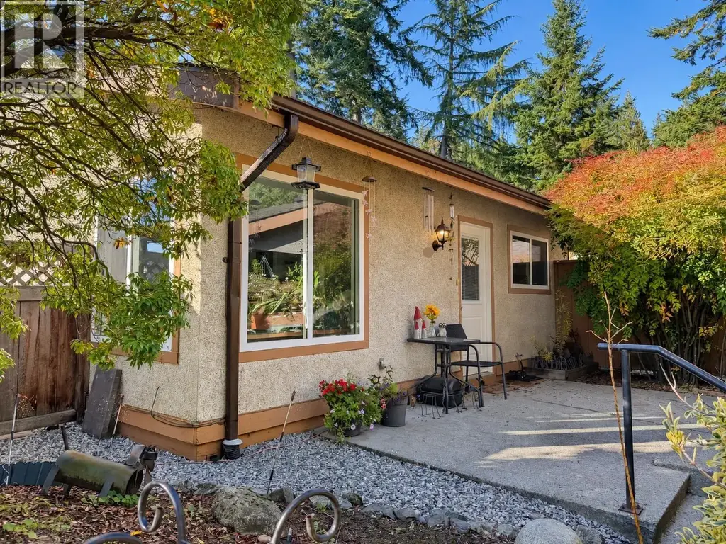 835 North Road, Gibsons